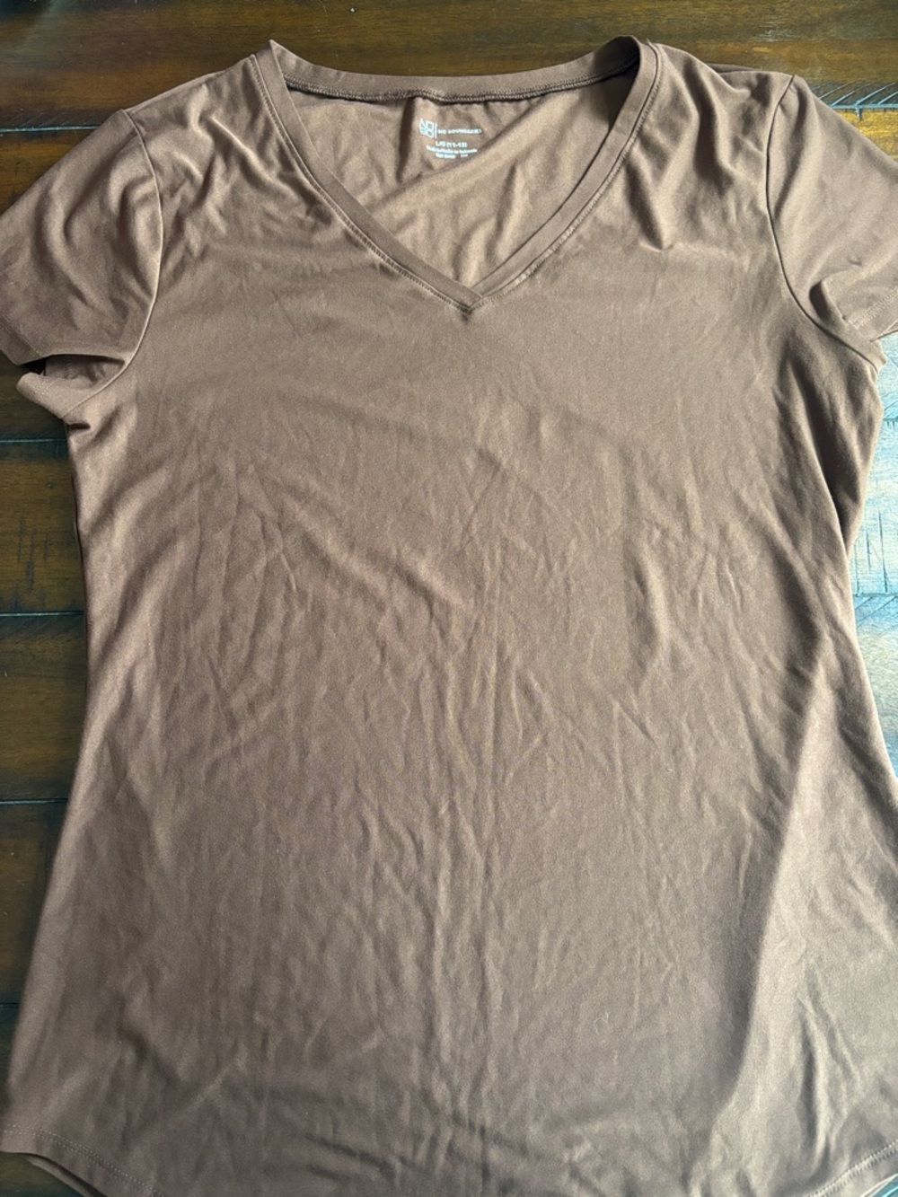 No Boundaries Brown V-Neck Short Sleeve Tee